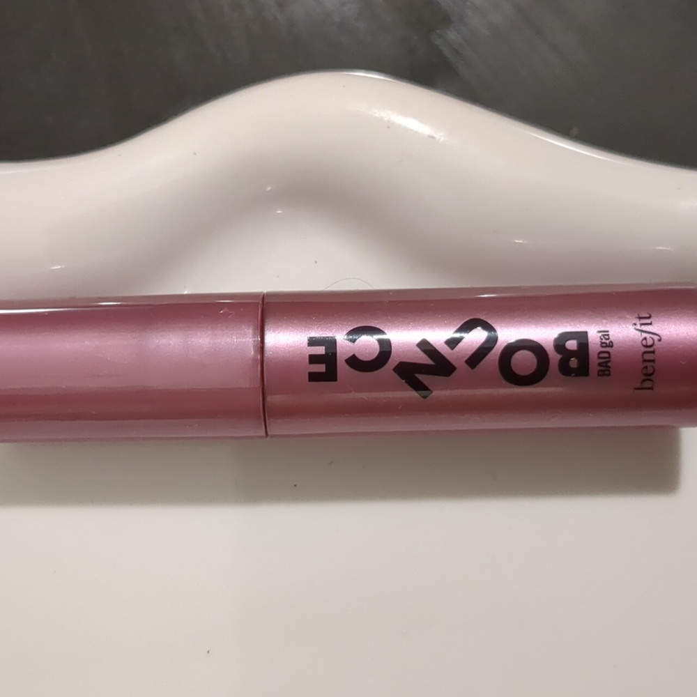 Mascara - Picture 4 of 4